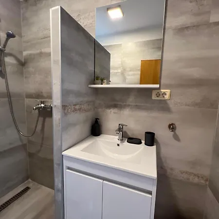 Διαμέρισμα Lela Nečujam