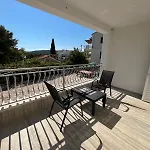 Lela Appartement *
